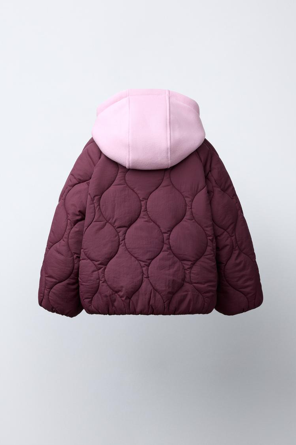 ZARA СТЕГАНАЯ КУРТКА С КАПЮШОНОМ И ВЫШИВКОЙ В ВИДЕ МЕДВЕЖОНКА, БУРГУНДИ