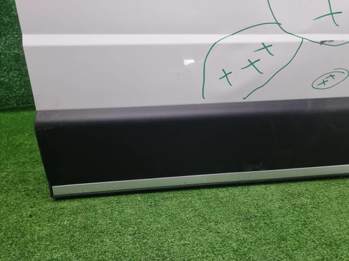 Дверь передняя правая Volvo XC70 2 (2007-2016)