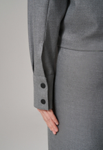 Рубашка-жакет укороченная серая