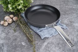 Сковорода Swiss Diamond HA3430I-9367