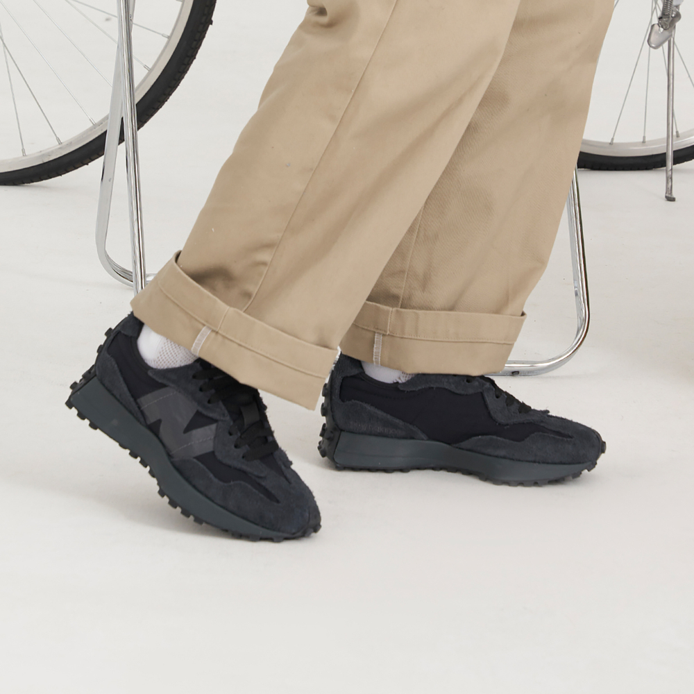 327 New Balance 'Phantom Magnet'