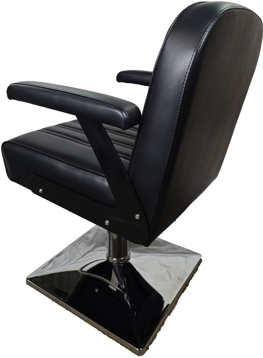 photo_5470002823166021786_y