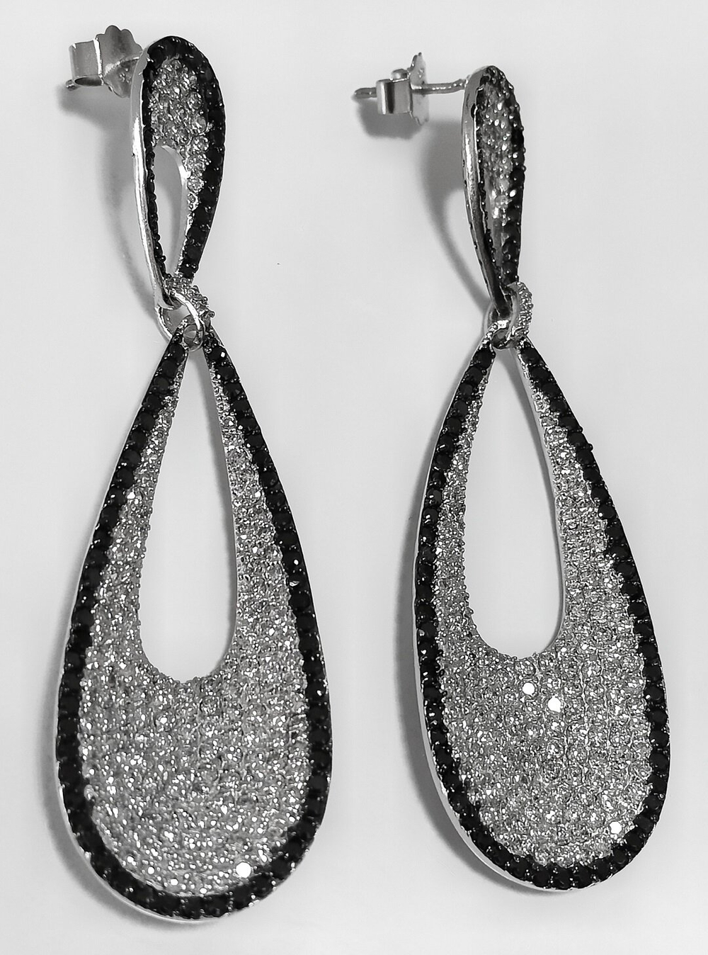 Ювелирные серьги Эстерелла