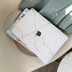 Виниловая наклейка SPARK для MacBook