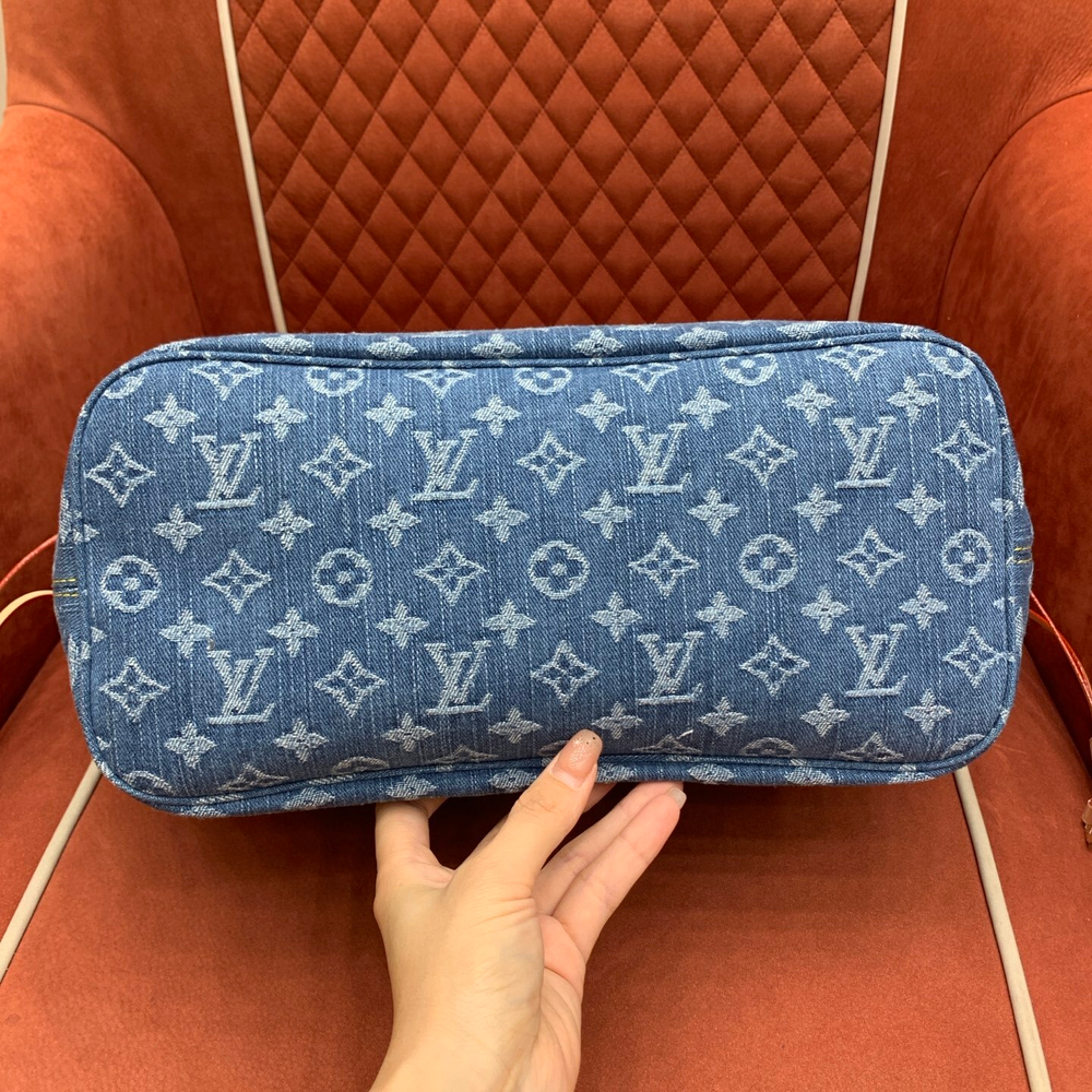 Louis Vuitton Neverfull MM