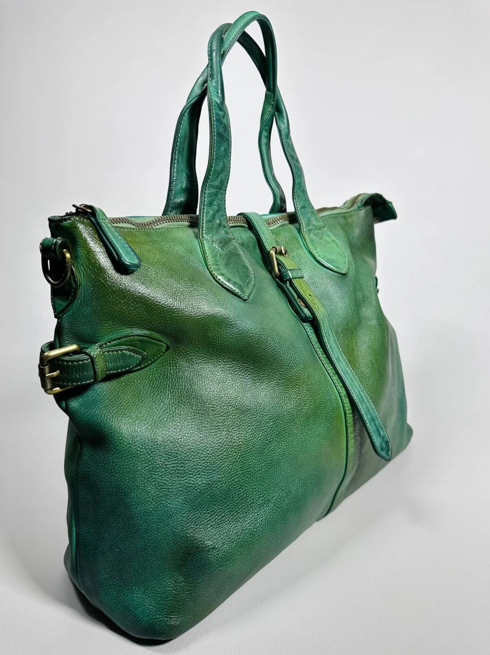 Женская премиальная изумрудно-зеленая сумка из натуральной кожи "Венеция"