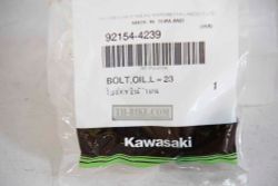 92154-4239 (92154-0226). BOLT OIL L=23