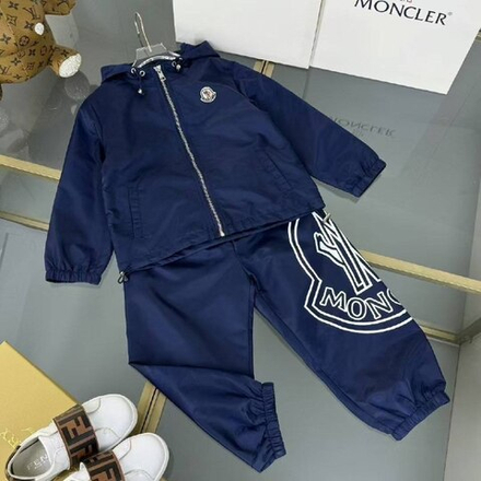 Детский спортивный костюм Moncler