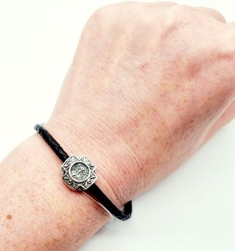 Бусина. Пантелеймон Целитель.