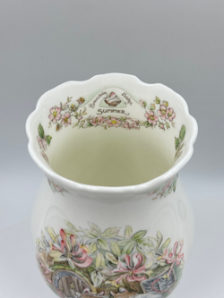Ваза Royal Doulton, Summer from the Brambly Hedge