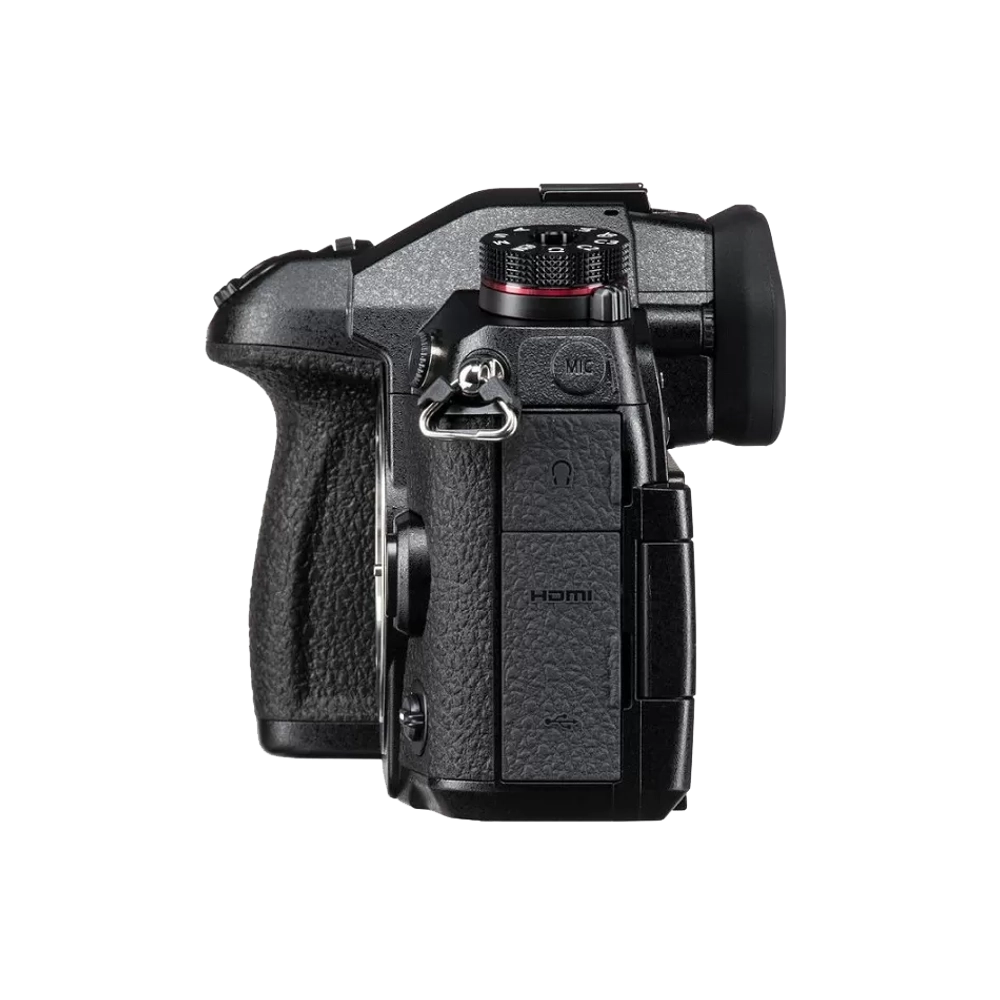 Цифровая фотокамера Panasonic DC-G9 Body
