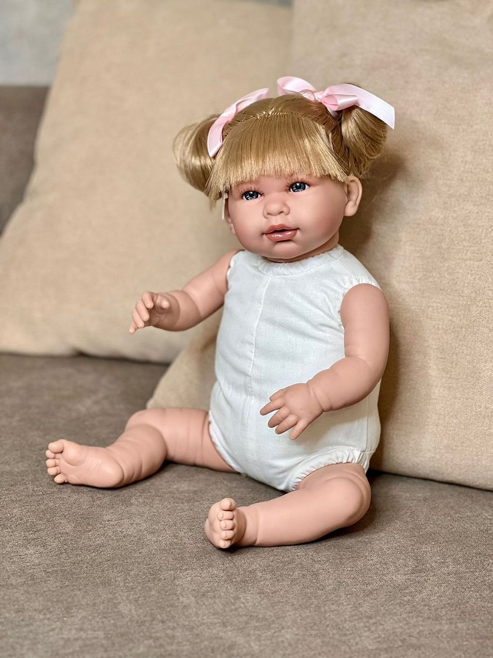 Кукла Berbesa мягконабивная 45см Daniela (4508K)