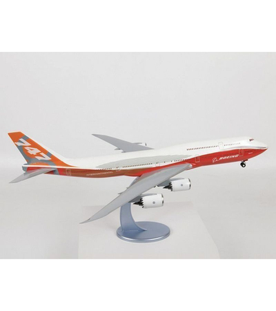 Сборная модель ZVEZDA Пассажирский авиалайнер Боинг 747-8, 1/144