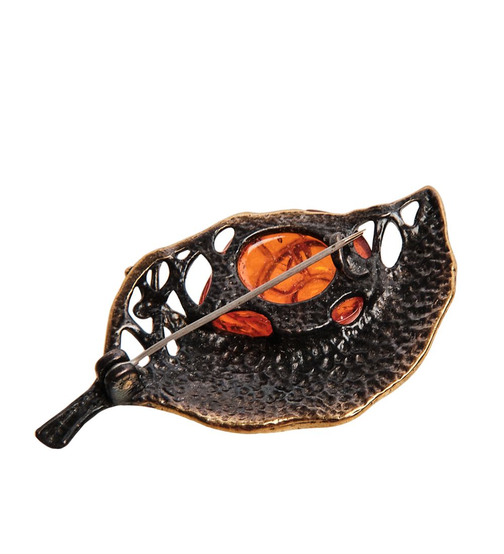 AM-2407 Брошь «Улитка на листике» (латунь, янтарь)