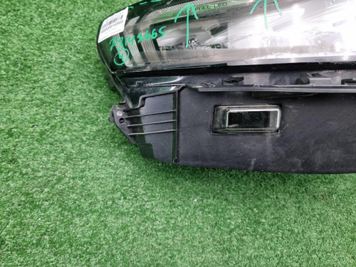 Битая Фара правая Geely Tugella (2019-2024) LED
