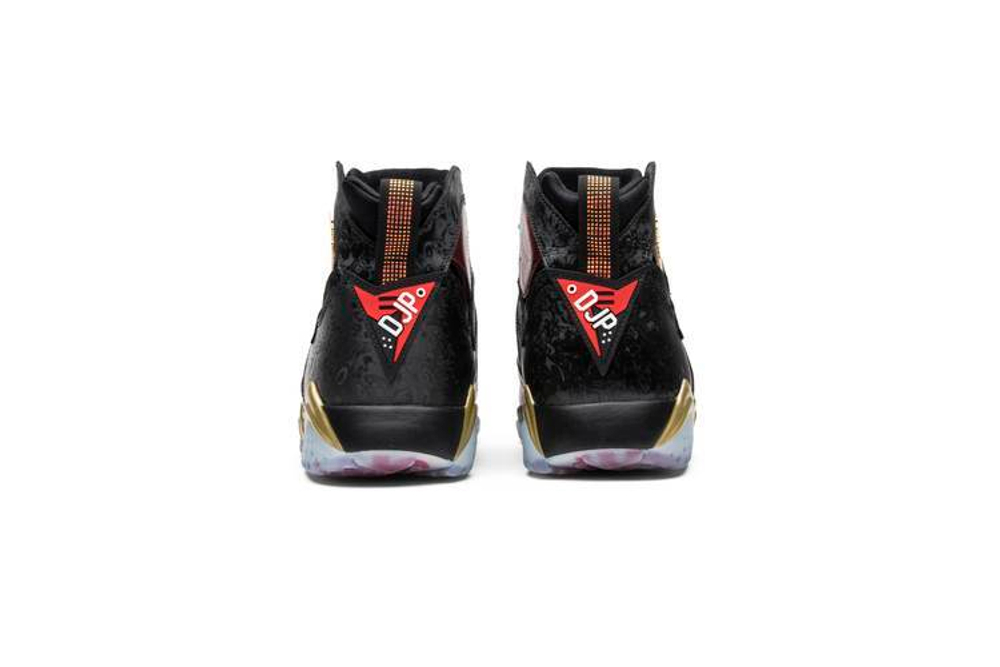 Кроссовки Jordan Air Jordan 7 Retro Doernbecher