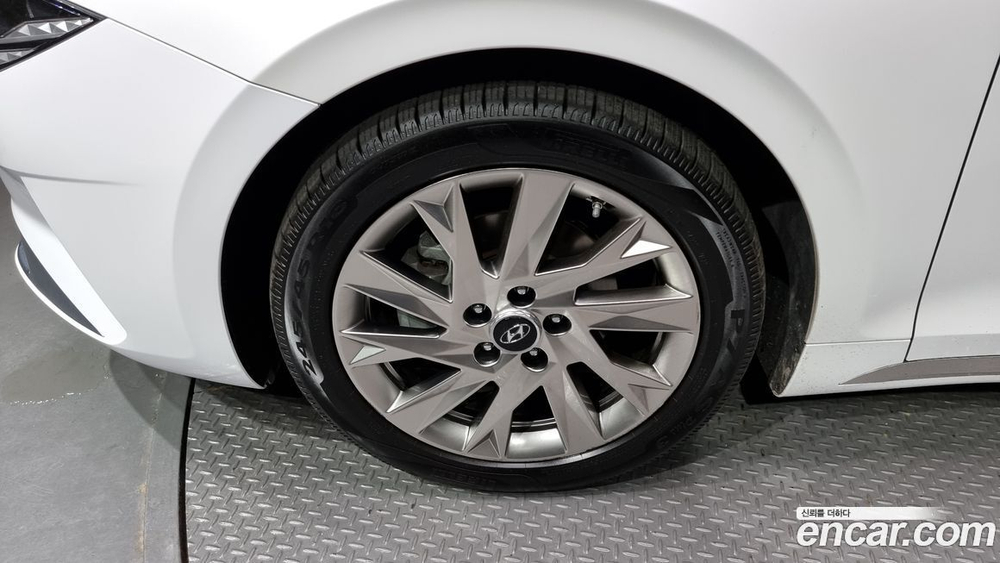 Hyundai The New Grandeur (Azera) IG Hybrid Calligraphy (08.2021)