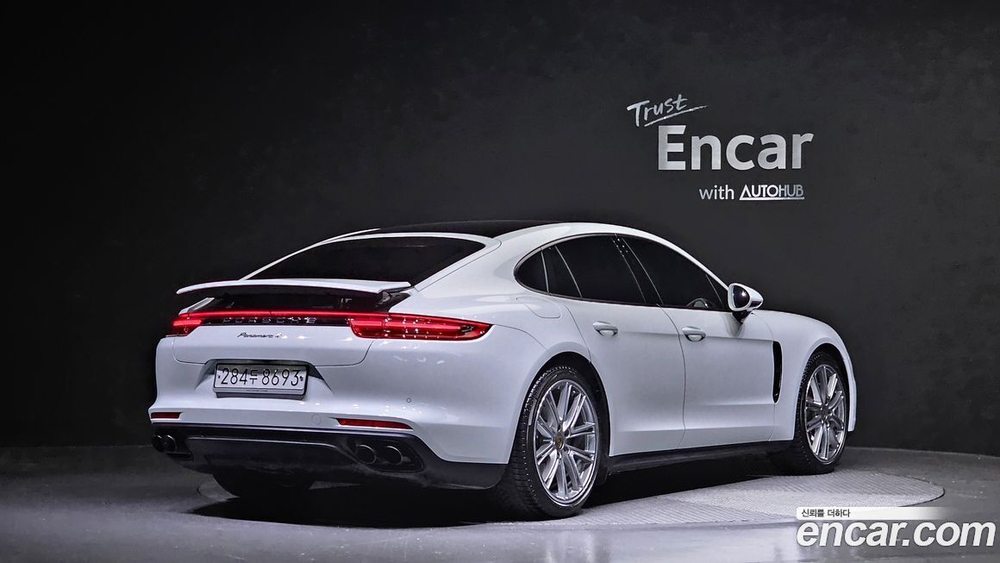 Porsche Panamera (971) 3.0 AWD (03.2020)