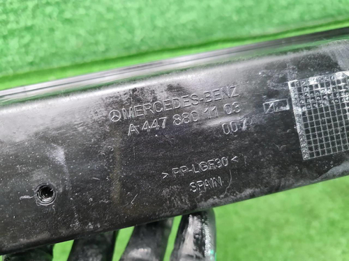 Телевизор Mercedes V W447 (2014-н.в.)