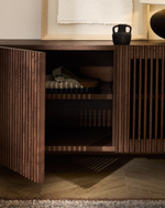 Тумба для обуви Beyla из ясеня с отделкой под орех