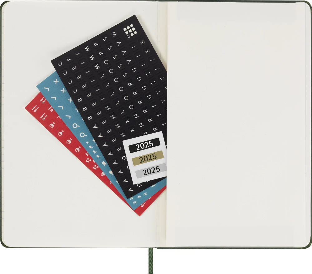 Ежедневник на 2025 год Moleskine Classic (DHK1512DC3) 13х21см твердая обложка зеленый