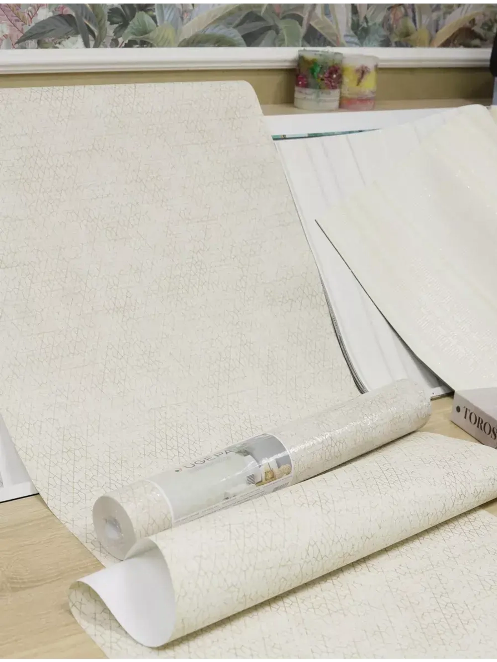 Обои флизелиновые L75817 Escapade Франция