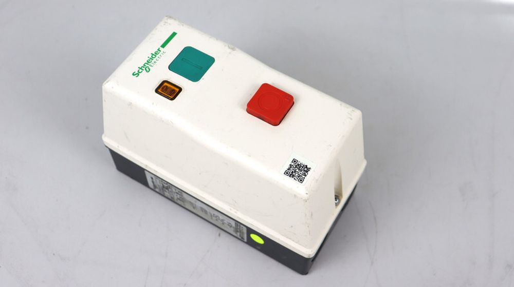 Schneider Electric LE1M35Q707