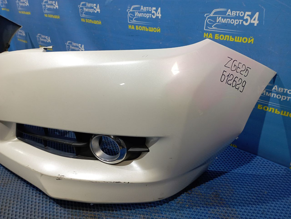 Бампер передний TOYOTA WISH 2012-2017