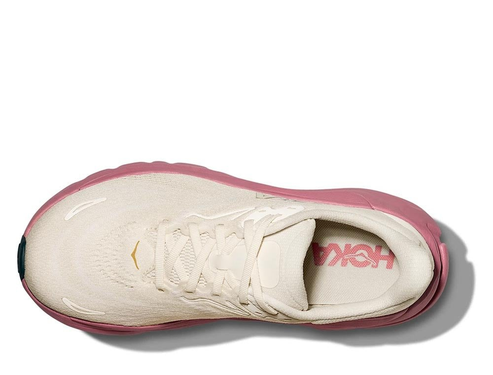 Женские кроссовки для бега Hoka Arahi 8 W кремово-розовые