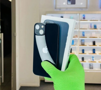 iPhone 13, 128 ГБ б/у