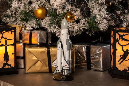 Модель ракеты-носителя "Энергия-Буран" 1:144