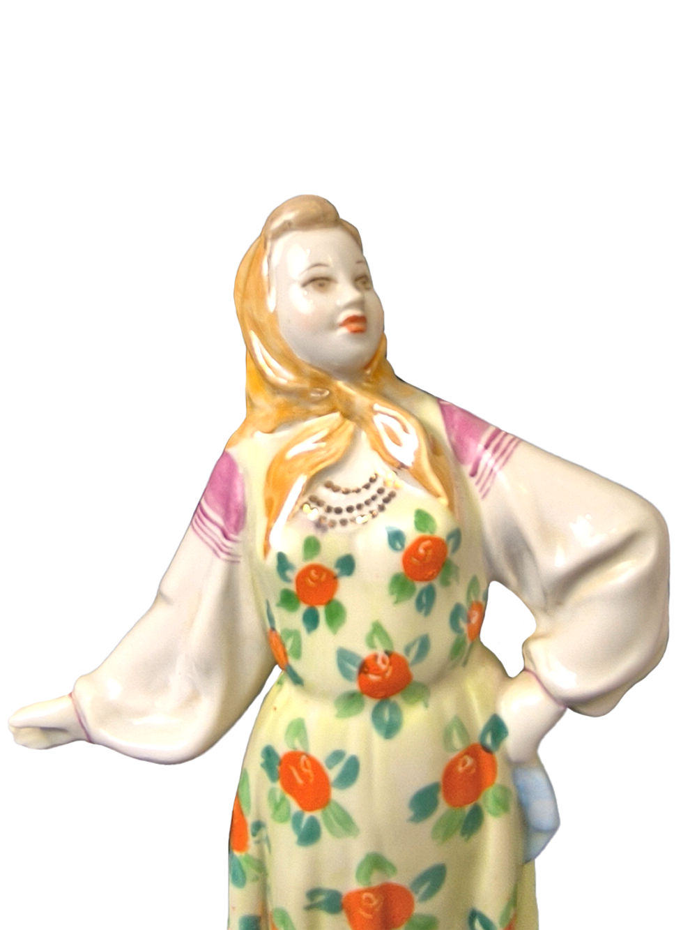 Фарфоровая статуэтка "Плясунья Даша" (Дулёво)