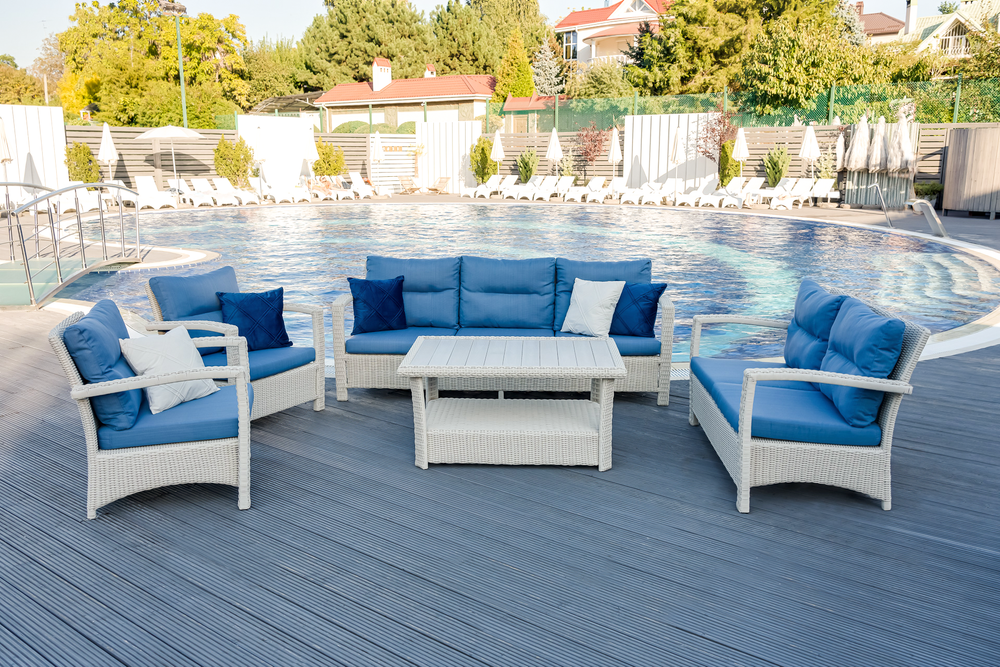 Столик кофейный, коллекция Венеция