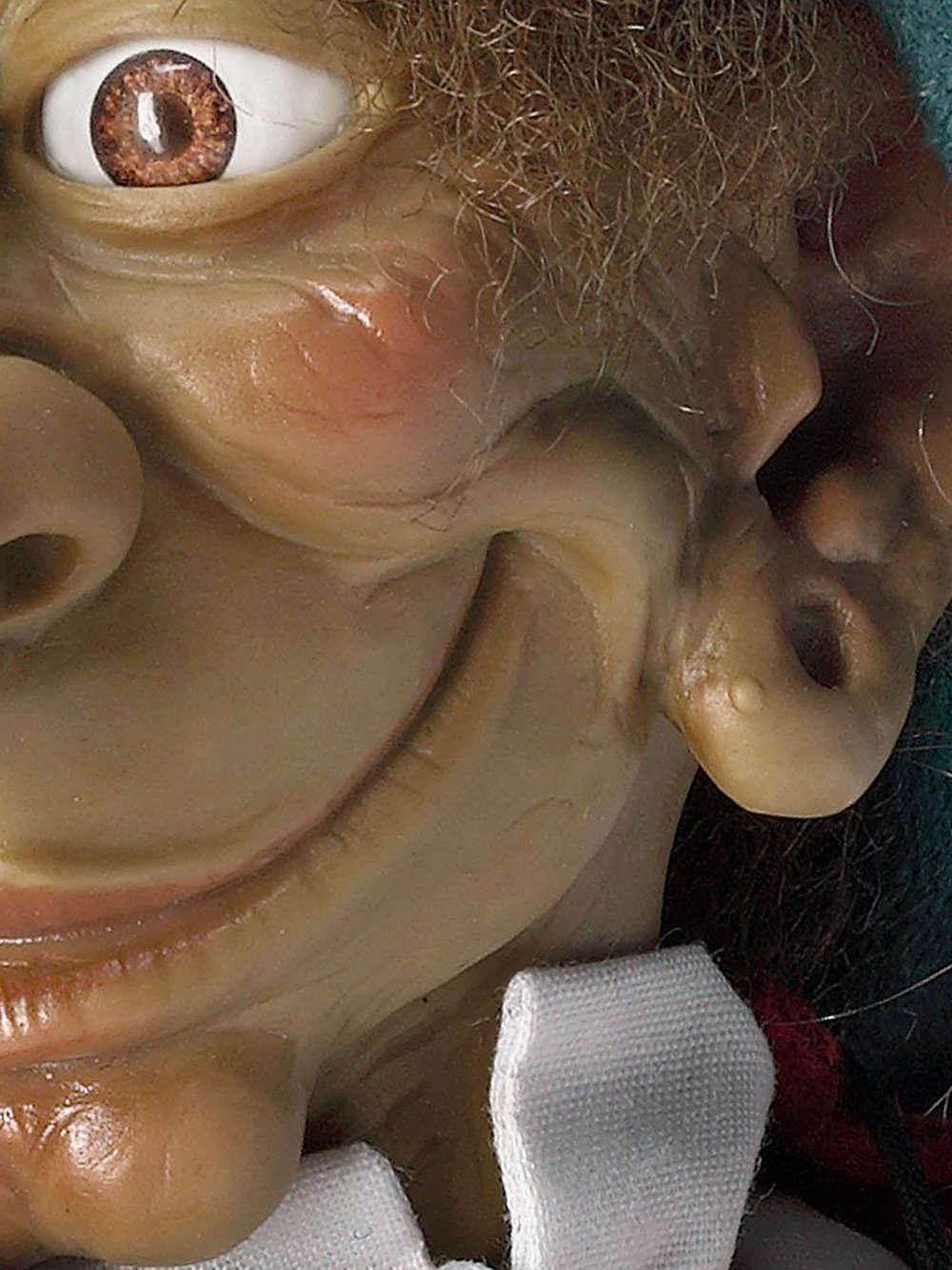 Кукла LAMAGIK мягконабивная 38см Robin (40064)