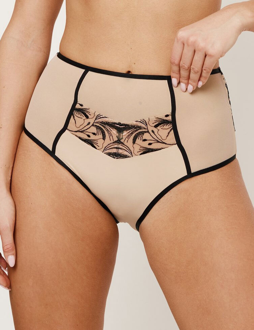 Трусы Subtille Rebecca Beige/Black слипы высокие (бежевый/черный)