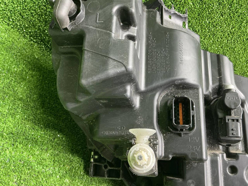 Фара левая Lada Vesta (2022-н.в.) LED