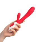 Красный вибратор с клиторальным стимулятором - 22,8 см. (Цвет: красный)