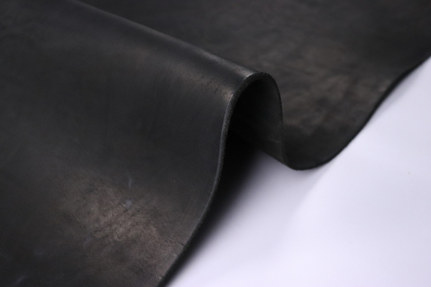 3,6-4,0 чепрак черный