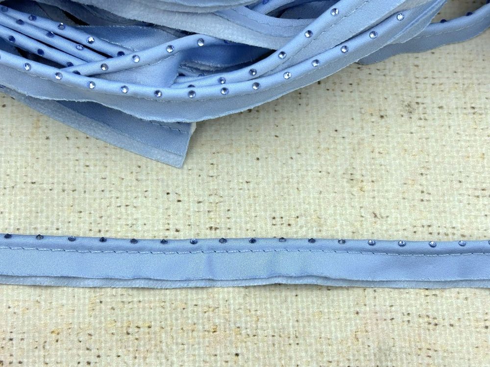 Кант сатиновый со стразами, ш. 1,5 см/кант 5 мм, голубой