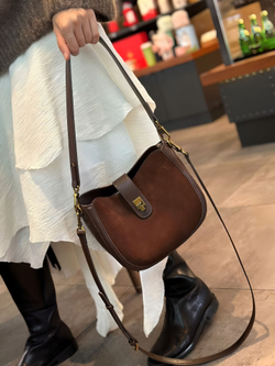 женская сумка на плечо из натуральной кожи