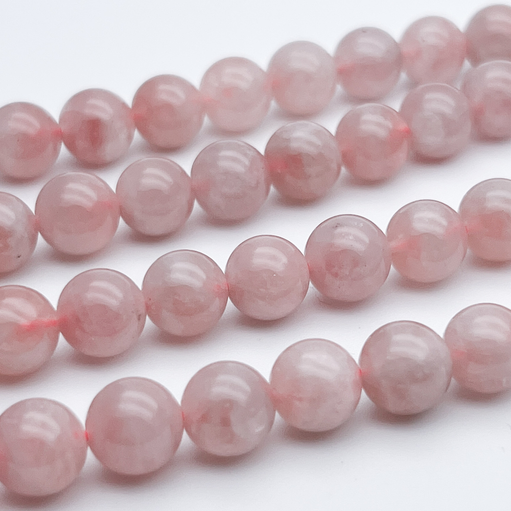Розовый кварц, диаметр 9-9,2 мм, цена за 11 шт (1/4 нити)