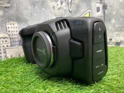BlackMagic Pocket Cinema Camera 4K + клетка + кейс