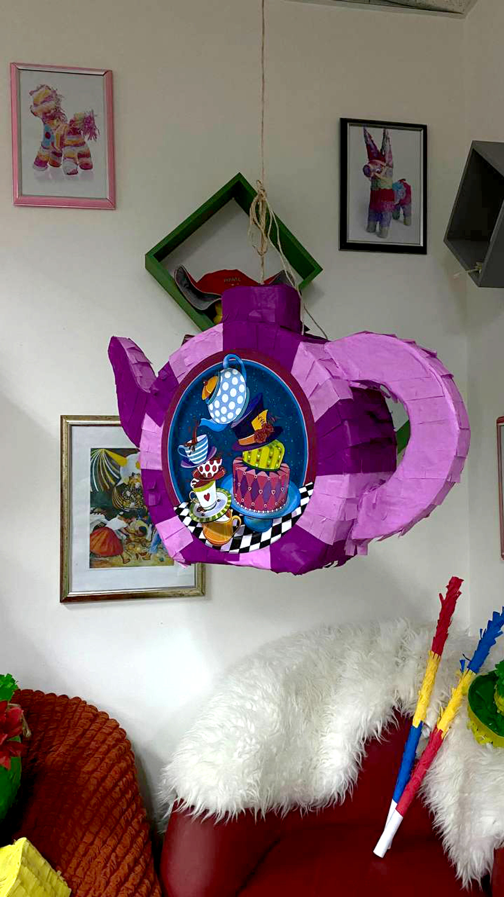 Пиньята Чайник - Алиса в стране Чудес Alice in Wonderland