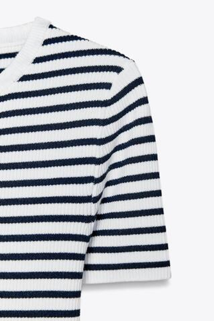 ZARA ТРИКОТАЖНЫЙ ТОП В ПОЛОСКУ С КОРОТКИМИ РУКАВАМИ, ТЕМНО-СИНИЙ/БЕЛЫЙ