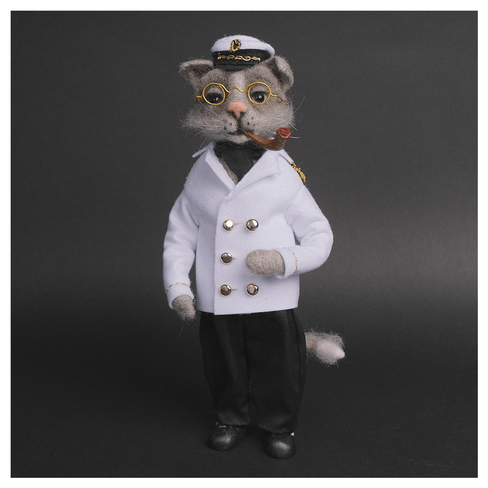 Валяная игрушка «Кот Адмирал»