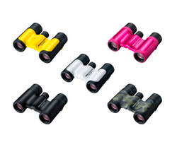 серия компактных биноклей  Nikon Aculon W10