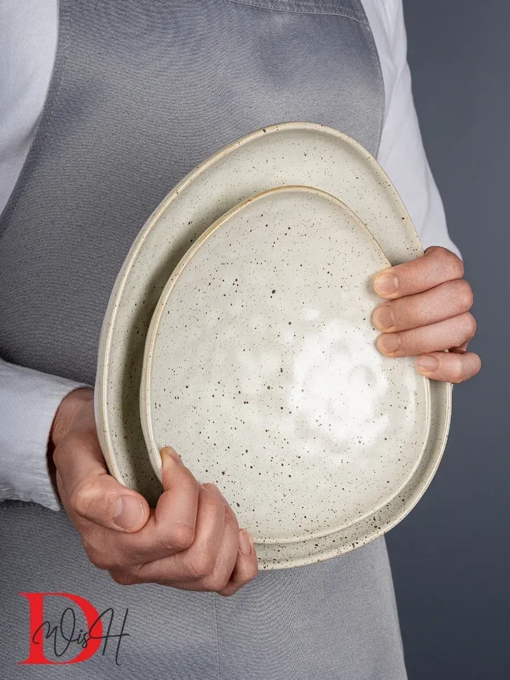 Набор посуды 2 тарелки мятый фарфор 20 см