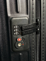 Чемодан Rimowa