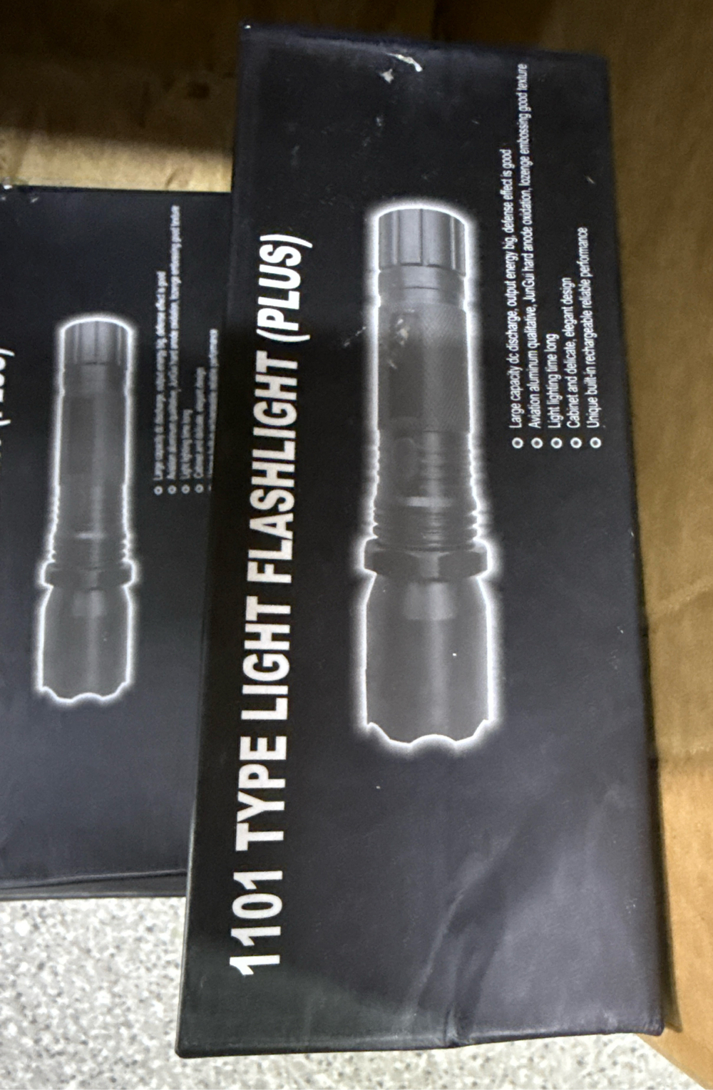 Фонарик отпугиватель собак  1101