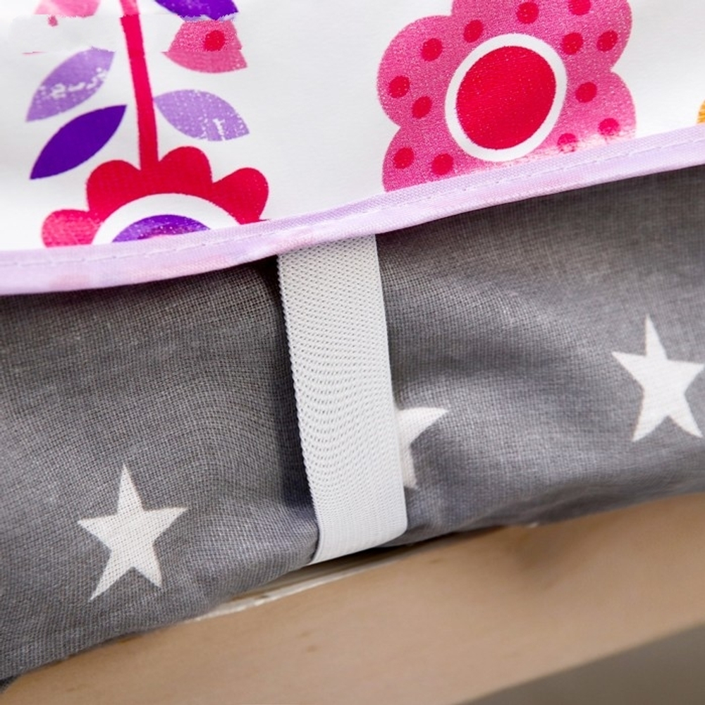 876561 Клеёнка с ПВХ-покрытием, 70х100 см, на резинке, цвета МИКС Арт. 0065